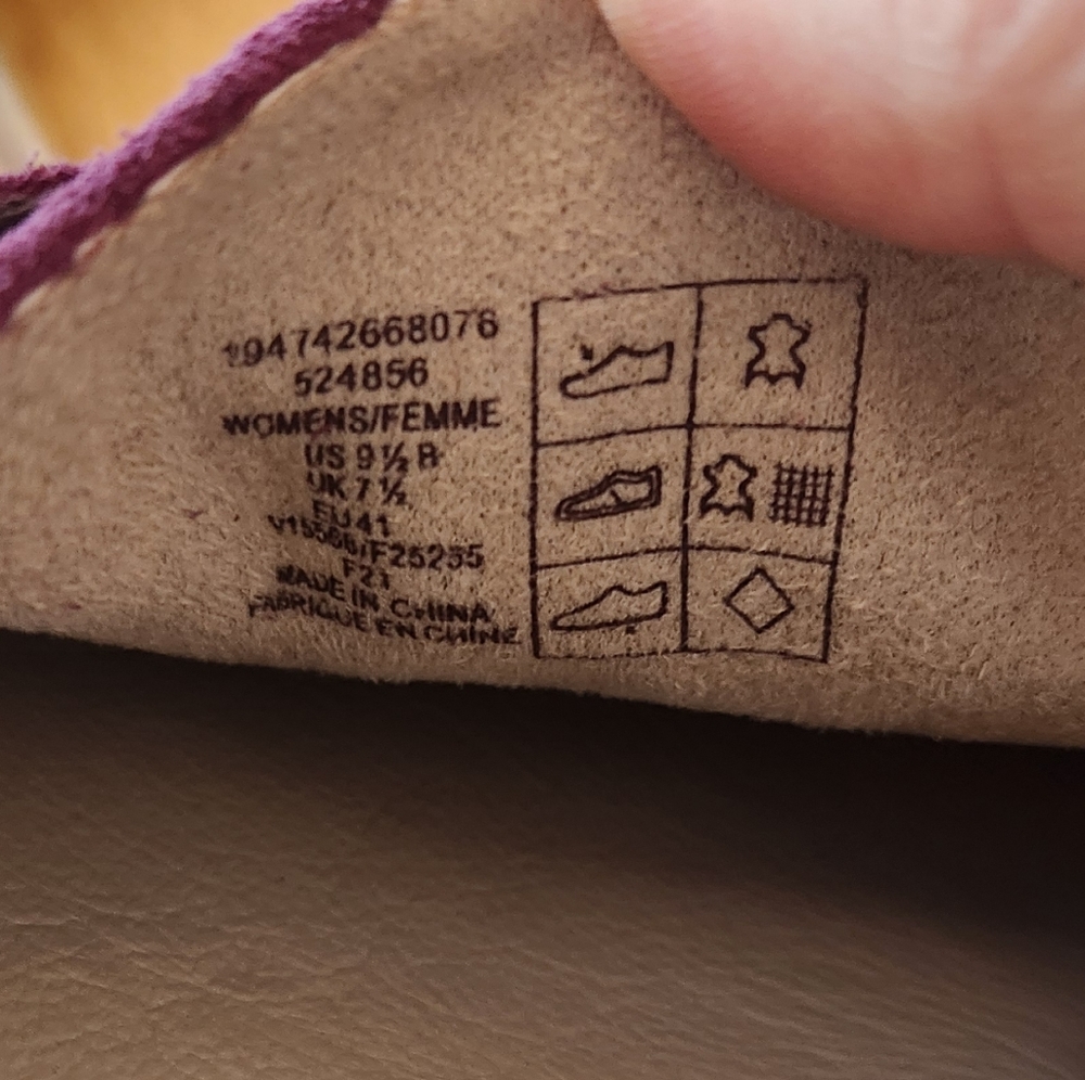 Lands' End Purple‎ Suede Loafers, Size 9.5B - Picture 8 of 9